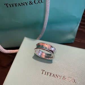 Authentic Tiffany & Co. Band Ring
